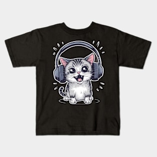 cat with headphones Kids T-Shirt